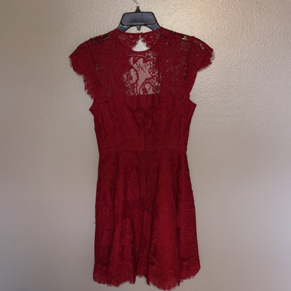 BB Dakota Dress - Picture 2 of 7